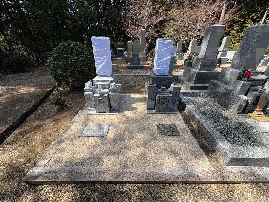 奈良市の寺院墓地にて、新たに石碑を建立させていただきました。