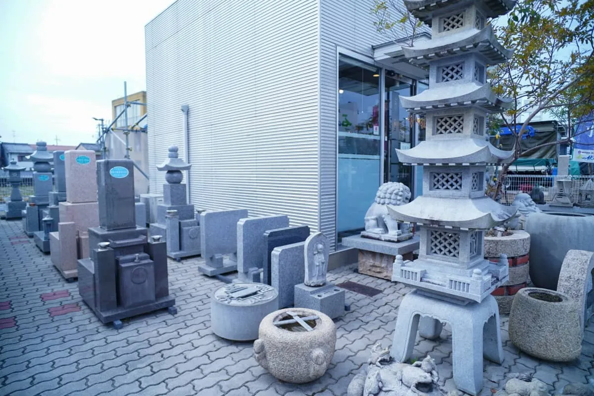 お墓に関連するトータルサービスを提供