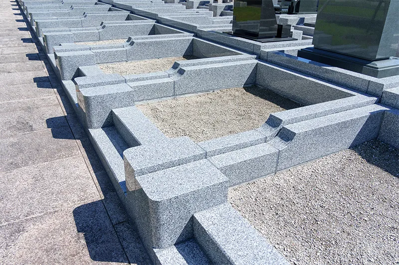 お墓に関する様々な費用のご紹介を掲載